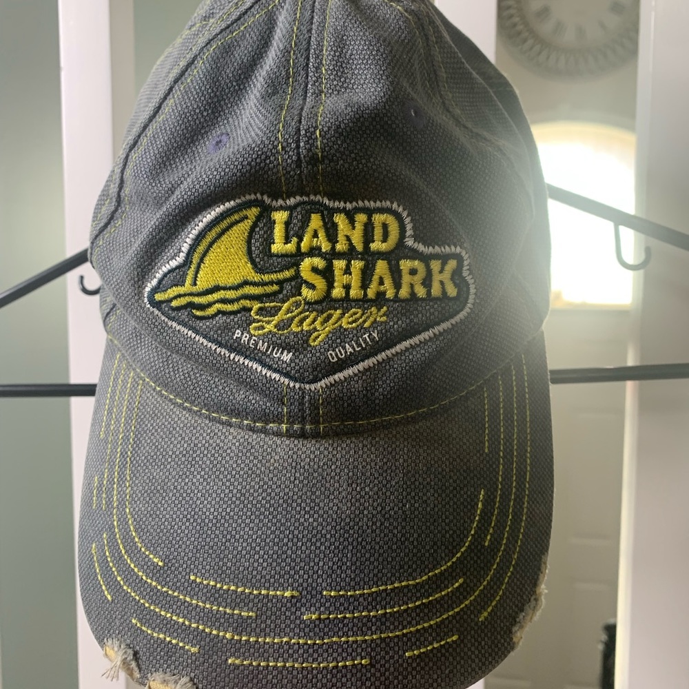 Land Shark | Vintage Style Hat￼